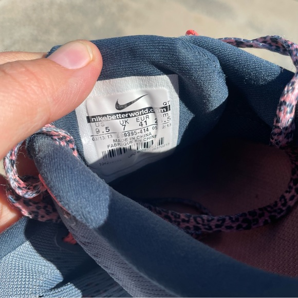 Nike lunarglide 5 gray white coral lunarlon 9.5 running shoes athletic gym - Picture 6 of 7